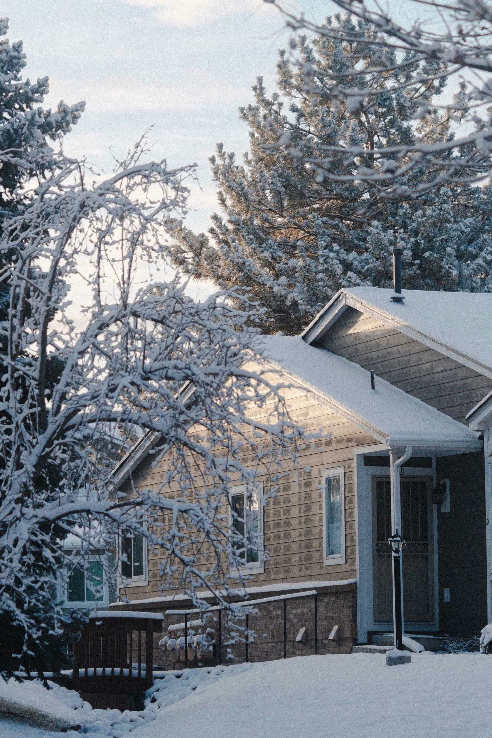 Maison résidentielle de la Rive-Nord en hiver